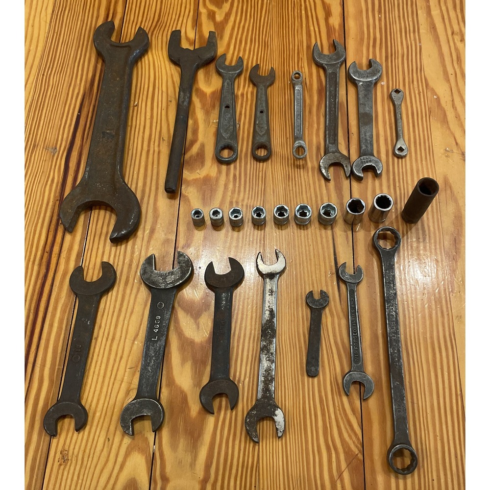 Vintage Tool Lot (25): USMC, Blackhawk, Merit, Billings, Prestolite & More